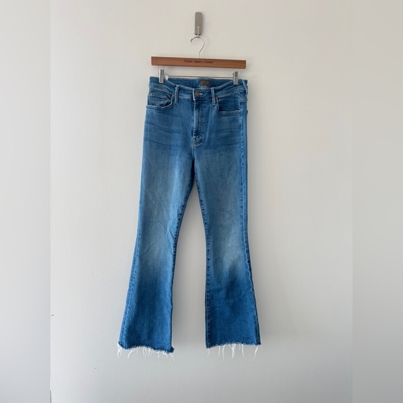 MOTHER Weekender Fray Jeans in Meet Cute 31 - Picture 6 of 10
